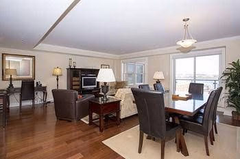 Moore Executive Suites - Letson Court1