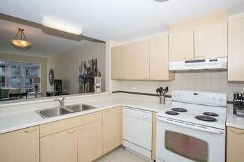 Moore Executive Suites - The Paramount4