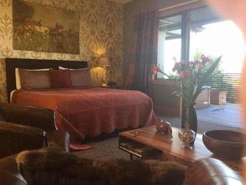 Suite with Lake View