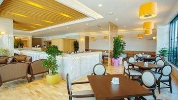 Fontana Beach Hotel4