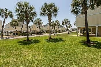 Sandpiper Cove Villas by Holiday Isle1