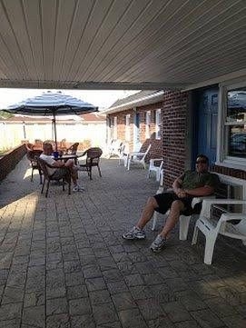 Pelican Point Motel4