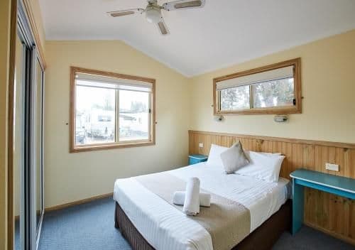 Deluxe Two-Bedroom Cabin