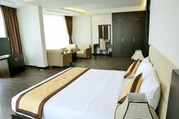International Hotel International Hotel