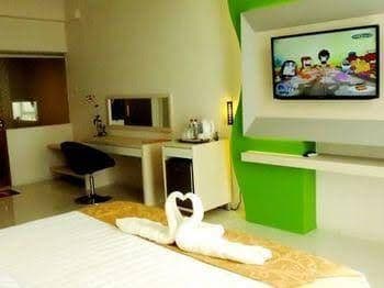 เดวาร์นา โฮเต็ล แอนด์ คอนเวนชั่น โบโจเนโกโร เดวาร์นา โฮเต็ล แอนด์ คอนเวนชั่น โบโจเนโกโร