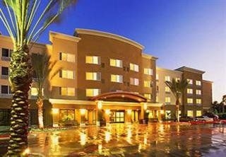 Courtyard By Marriott Anaheim1