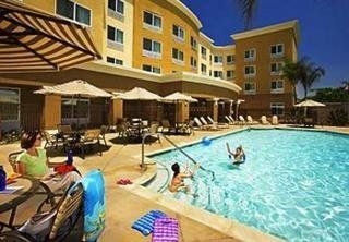 Courtyard By Marriott Anaheim2