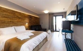Essence Contemporary Living Hotel1