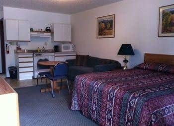 East Kootenay Motel East Kootenay Motel