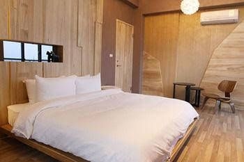 Village B&B3