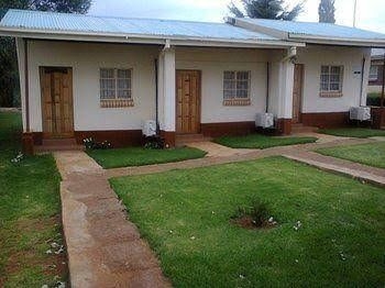 MOLENGOANE LODGE2