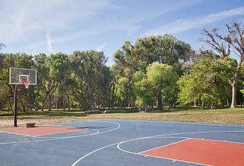 Soledad Canyon RV & Camping Resort4