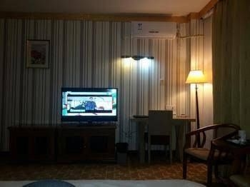 Super 8 Hotel - Guangzhou Baiyun Airport Renhe Station Inn3