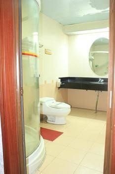 Super 8 Hotel - Guangzhou Baiyun Airport Renhe Station Inn4