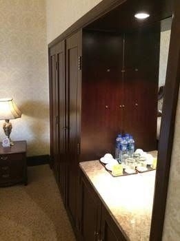 Tianjin First Hotel3