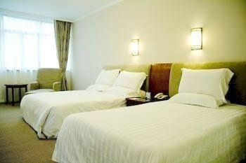 Shanghai Xinmin Hotel4