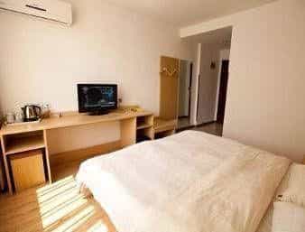 Super 8 Hotel Shandong Road - Qingdao Super 8 Hotel Shandong Road - Qingdao