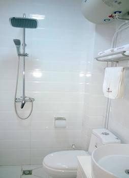 Jinding Business Hotel3