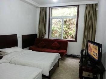 Tiyunling Hotel0