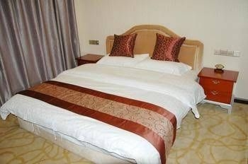 Zunfu Holiday Hotel - Chongqing4