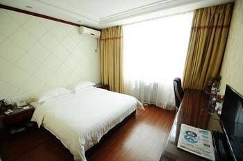 Jinan Sanwang Youhe Hotel0