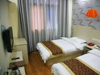 Qicai Express Hotel1