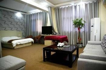 Qicai Express Hotel3