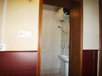 Wuyulong Hotel1