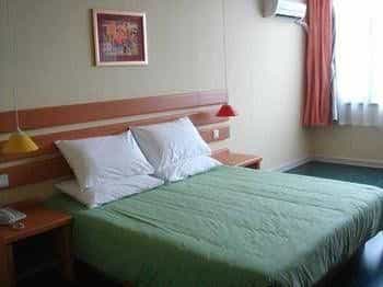 Home Inn Fuzhou South Road - Qingdao Home Inn Fuzhou South Road - Qingdao