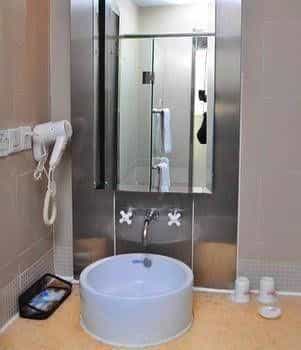 Motel 168 Wuxi Railway Station Branch Motel 168 Wuxi Railway Station Branch