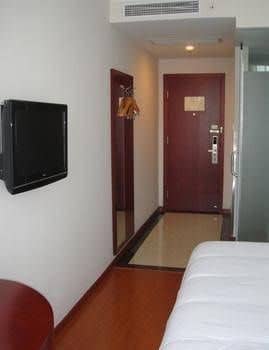 Greentree Inn Shanghai Pudong Airport Greentree Inn Shanghai Pudong Airport