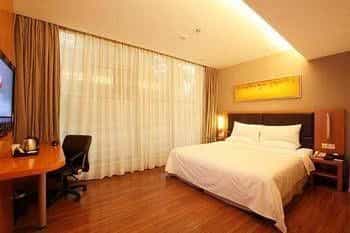 Seasons Hotel Seasons Hotel