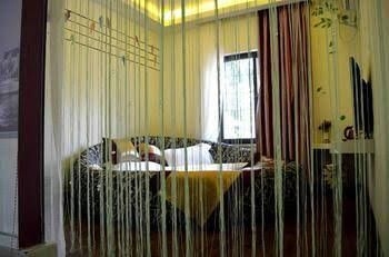 Fenghuage Hotel4