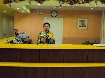 Home Inn-qingdao Yan'an Road Branch1