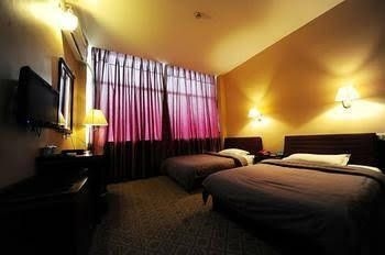 FX Hotel4