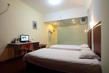 Shangkeyou Hotel World Hotel Center - Tsingtao4