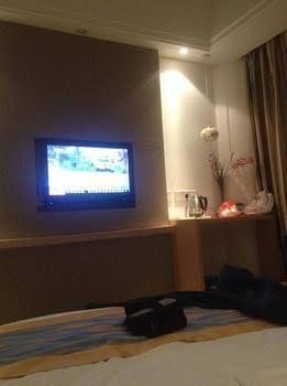 Holiday Bay Fashion Hotel2
