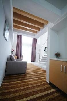 Holiday Bay Fashion Hotel4