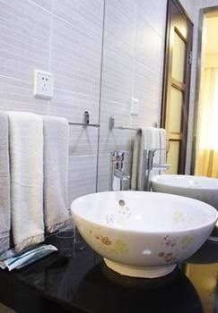 Jiaotong Inn3