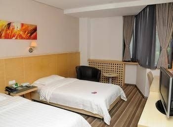 Kunlun Leju Business Hotel Huayuan Road2
