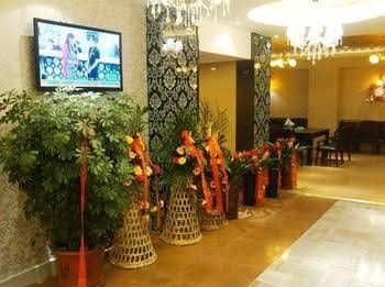 Urban Hotel 1184