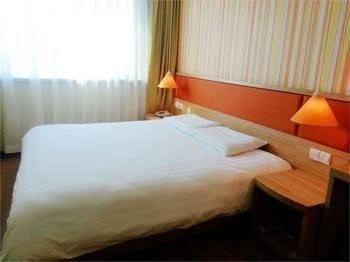 Home Inn Xianyang Leyu South Road4