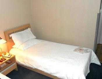 Piao Home Inn Beijing Guozhan Hotel1