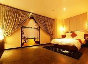 Haikou Holiday Plaza Business Hotel4