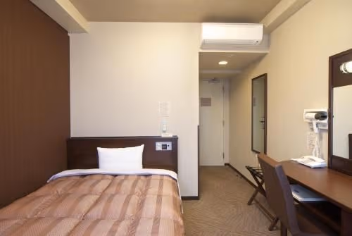 Single Room - Smoking
