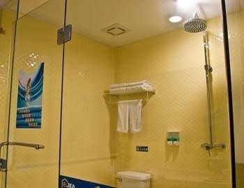 E JEA Hotel1