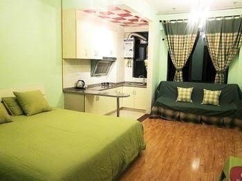 Xinyi Apartment0