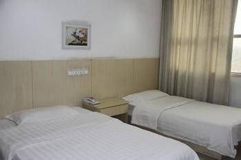Dong'an Business Hotel0
