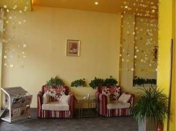 Home Inn Le 80