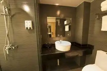 Yake Hotel Yake Hotel